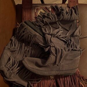 Minnetonka Moccasin Fringe Boots